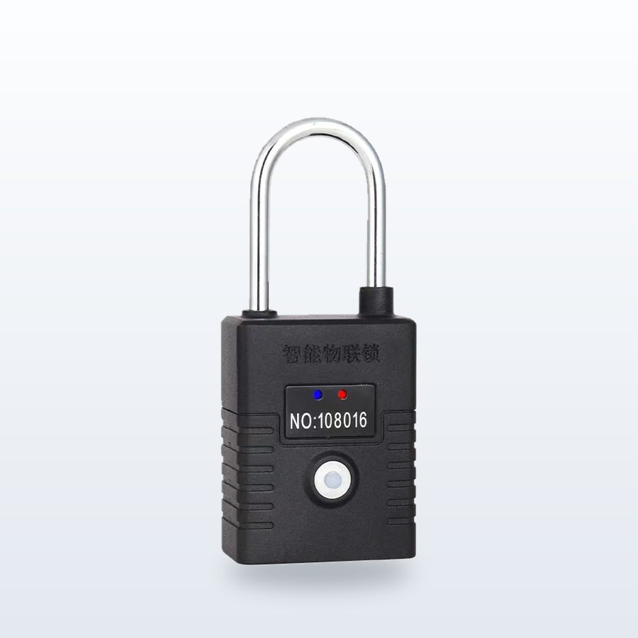 Smart shackle padlock